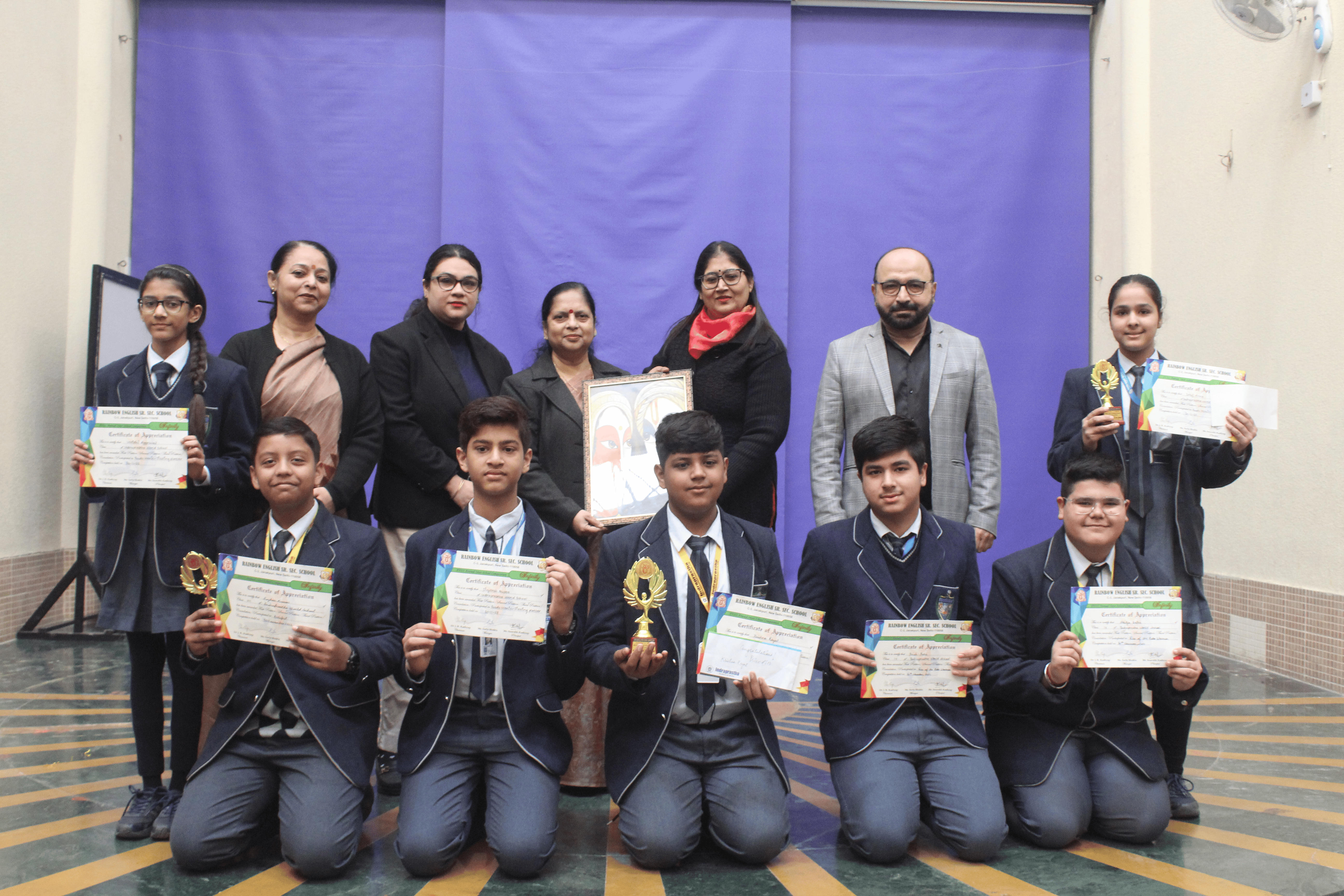 Young achievers of the school.